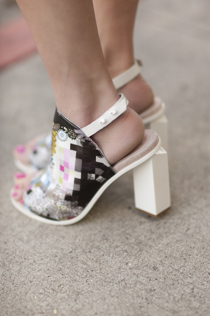 Mcginn_Tweed_Jacket_Chriselle_Preen_For_Aldo_Shoes_1