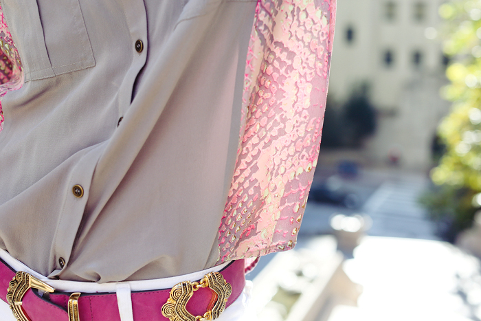 Cynthia_vincent_python_blouse_David_Kahn_jeans_Celine_Luggage_taupe_13