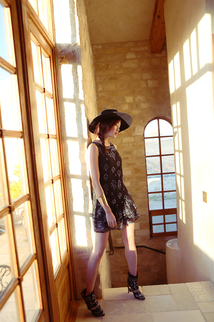 Isabel_Marant_Milwaukee_Boots_sunstone_winery_Villa_Chriselle_Lim