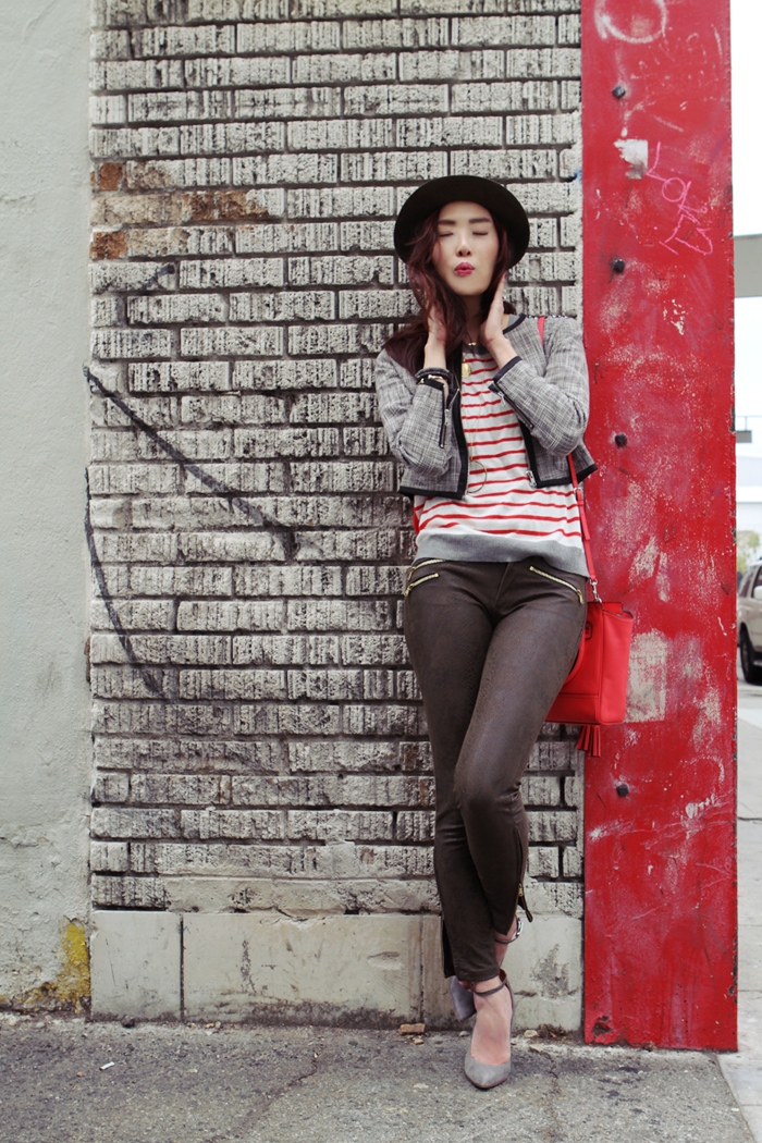 Joie_Striped_sweater_Snake_skin_jeans_Zara_Coach_10