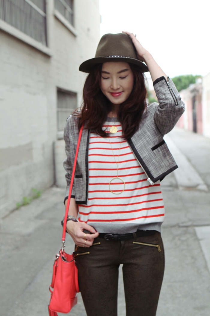 Joie_Striped_sweater_Snake_skin_jeans_Zara_Coach_12