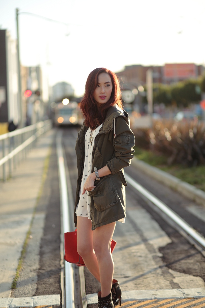 Yumi_Kim_Owl_Dress_Isabel_Marant_Milwaukee_boots_Celine_Orange_Trapeze_lionette_Chriselle_Lim_4
