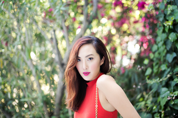 Topshop_Crop_Top_Leather_Trousers_Jimmy_choo_clutch_Chriselle_Lim_5