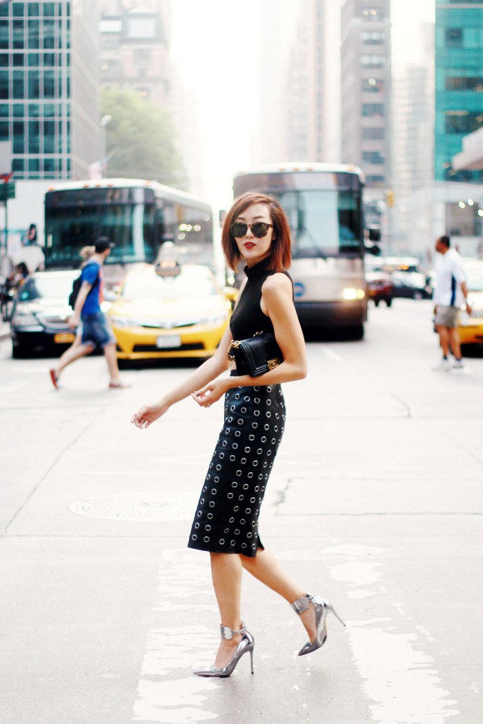 BCBG_Pencil_skirt_Crop_top_giavito_rossi_Metallic_Ankle_Pump_Chanel_python_boy_chriselle_lim_9