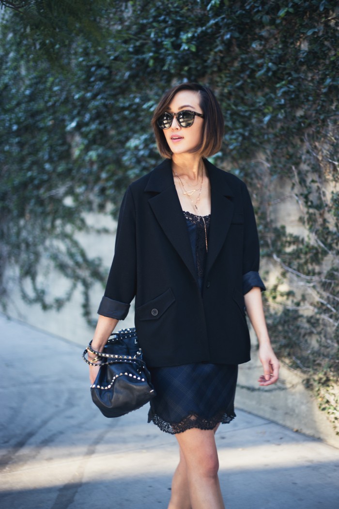 Chriselle_lim_lace_slip_dress_zara_valentino_rockstud_purse_reed_krakoff_shoes_jennifer_zeuner_necklace_Storets_blazer_9