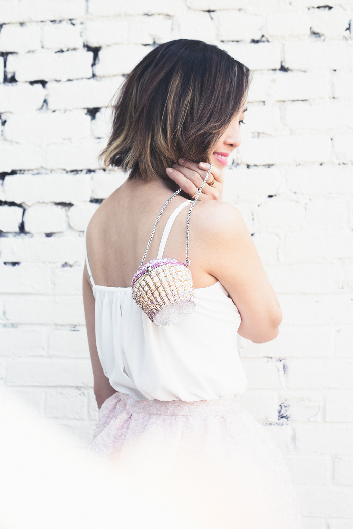 chriselle_lim_nina_ricci_Judith_leiber_cupcake_clutch_TheChrisellefactor_6