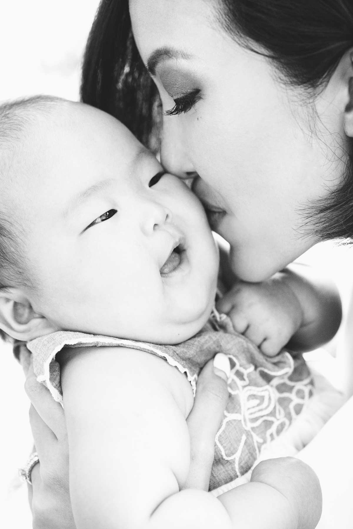 chriselle_lim_things_they_dont_tell_you_about_pregnancy-8